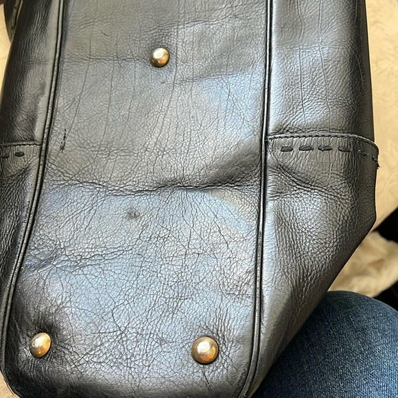 Vintage YSL Muse Bag - purchased around 2005 at Neiman Marcus in Palm Beach. - Picture 11 of 16